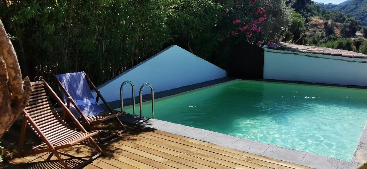 Naturaleza Y Arte En La Casa Del Molino Genalguacil